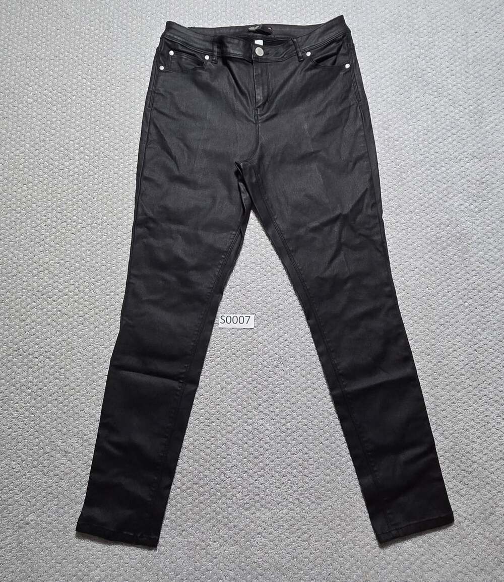 Simply Vera Vera Wang Coated Skinny Jeans Size 14 Black
